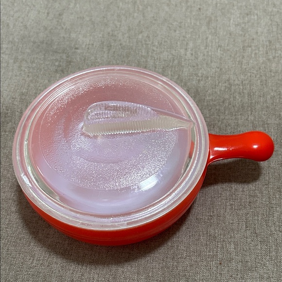 Vintage Glasbake Red Glass Dish with Lid - Picture 4 of 4